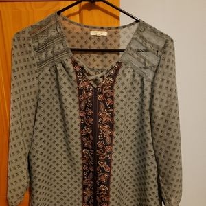 Maurices size m top